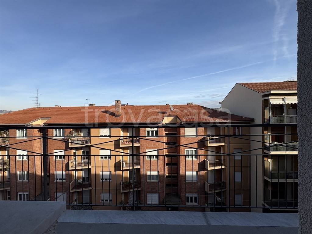 appartamento in affitto ad Alba