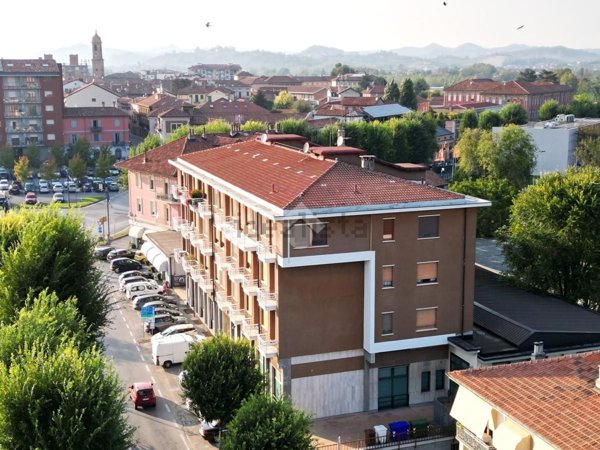 ufficio in affitto ad Alba