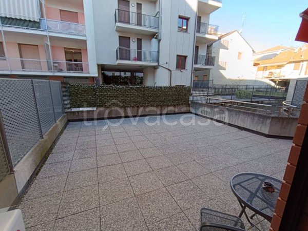 appartamento in affitto ad Alba