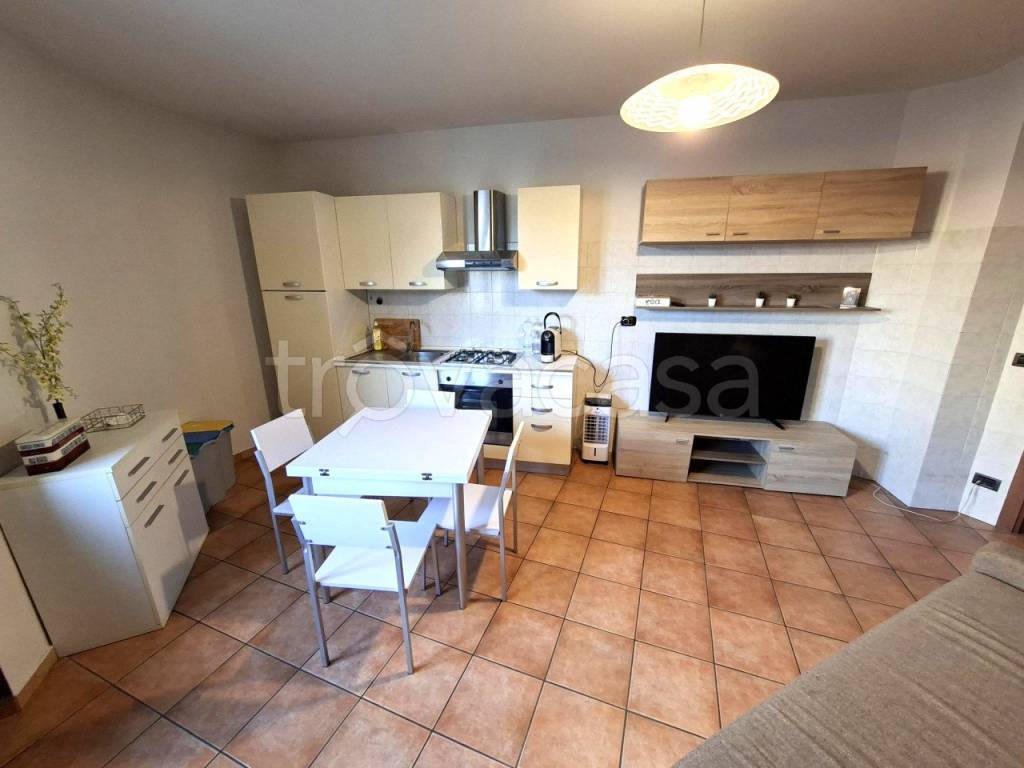 appartamento in affitto ad Alba