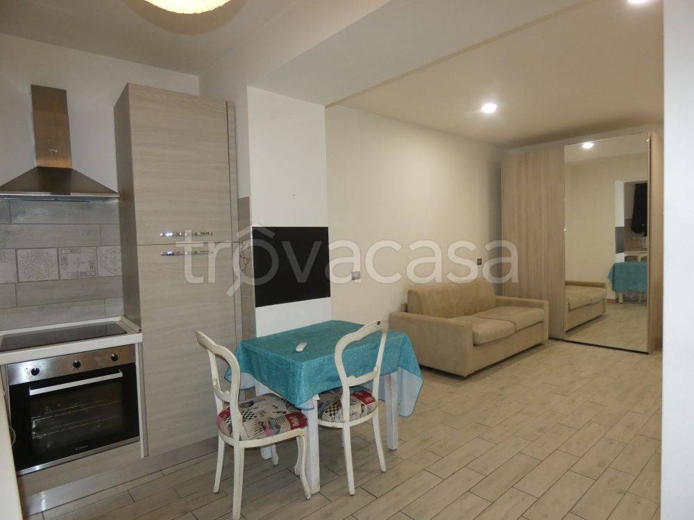 appartamento in affitto ad Alba