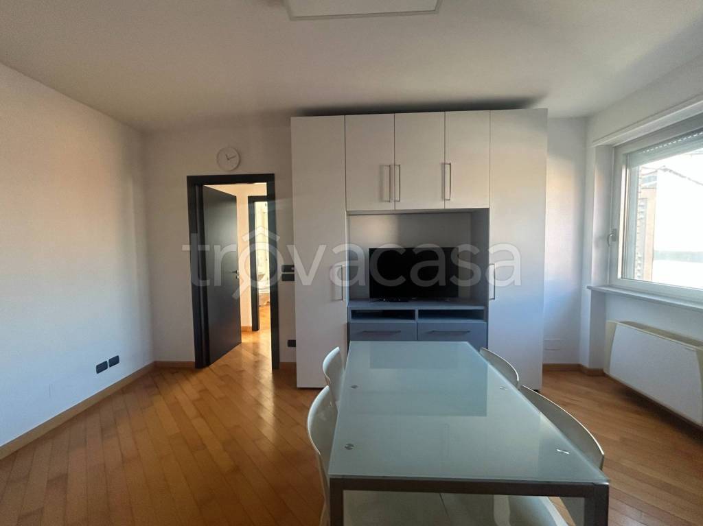 appartamento in affitto ad Alba