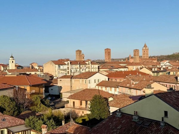 appartamento in affitto ad Alba