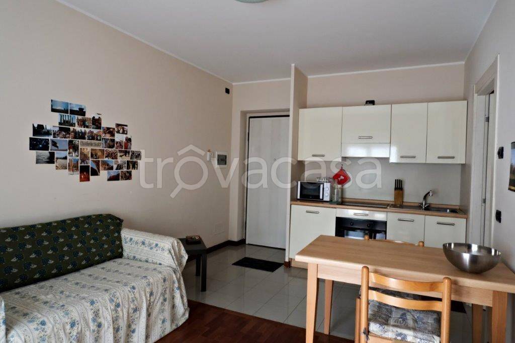 appartamento in affitto ad Alba