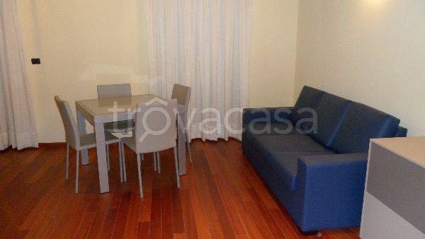 appartamento in affitto ad Alba