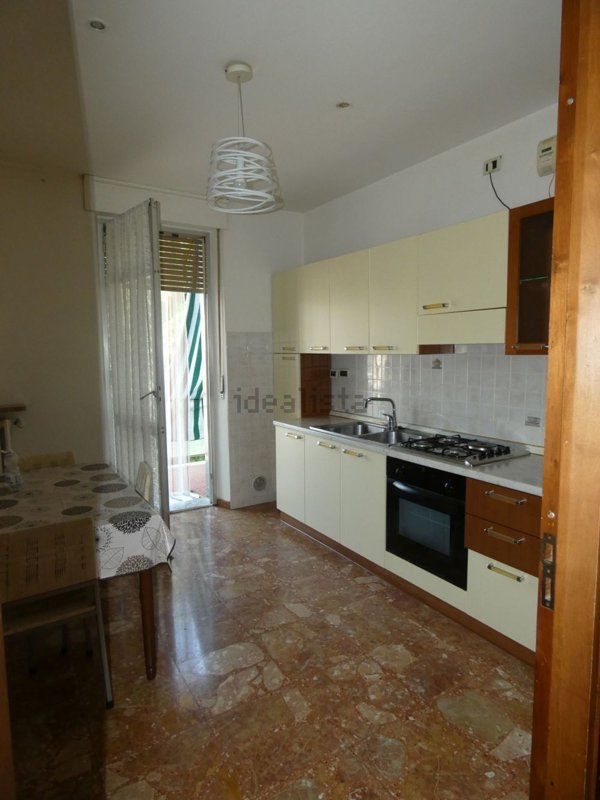 appartamento in affitto ad Alba