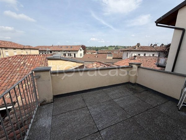 appartamento in affitto ad Alba