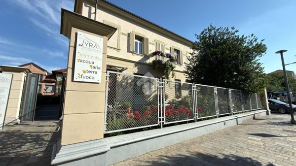 ufficio in affitto ad Alba