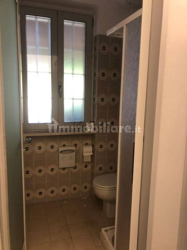 ufficio in affitto ad Alba