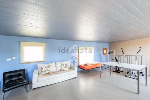casa indipendente in affitto ad Alba
