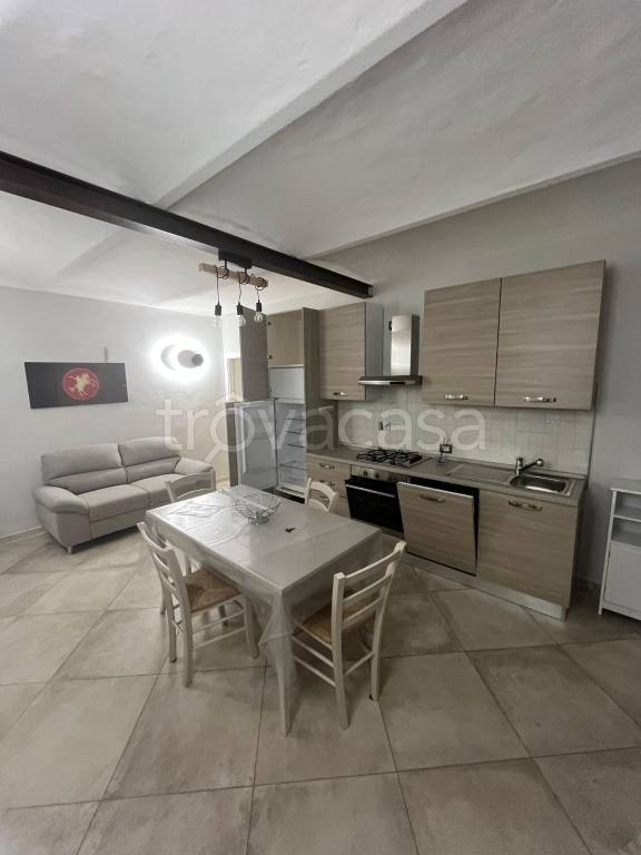 appartamento in affitto ad Alba