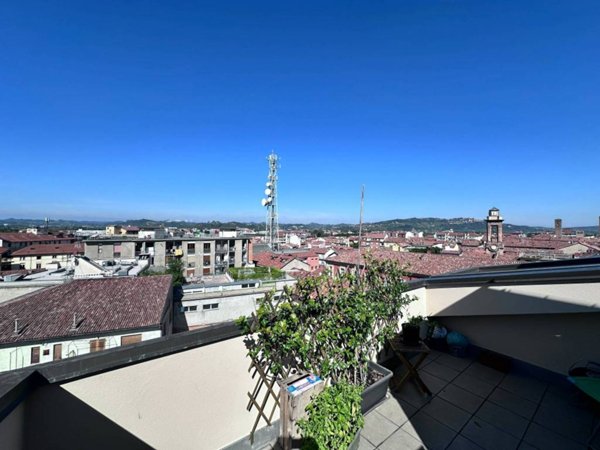 appartamento in affitto ad Alba