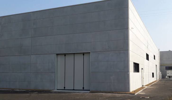 locale commerciale in affitto ad Alba in zona Mussotto