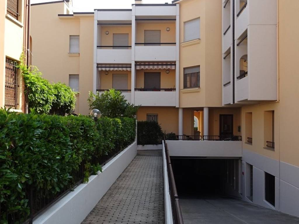 appartamento in affitto ad Alba