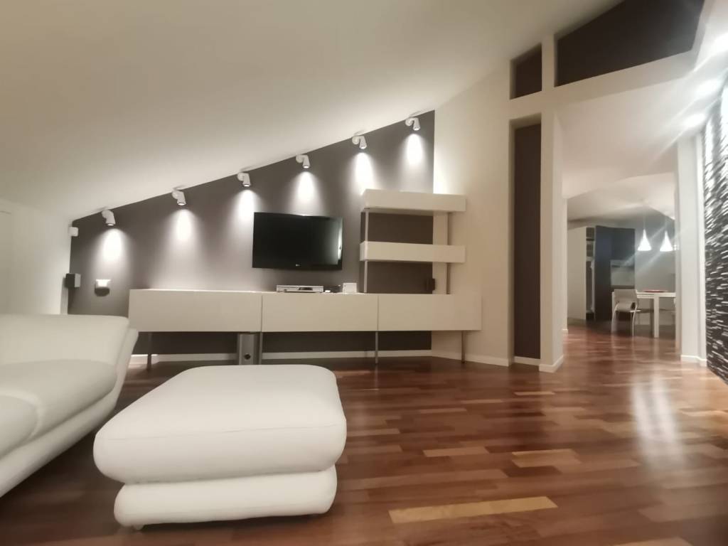 appartamento in affitto ad Alba