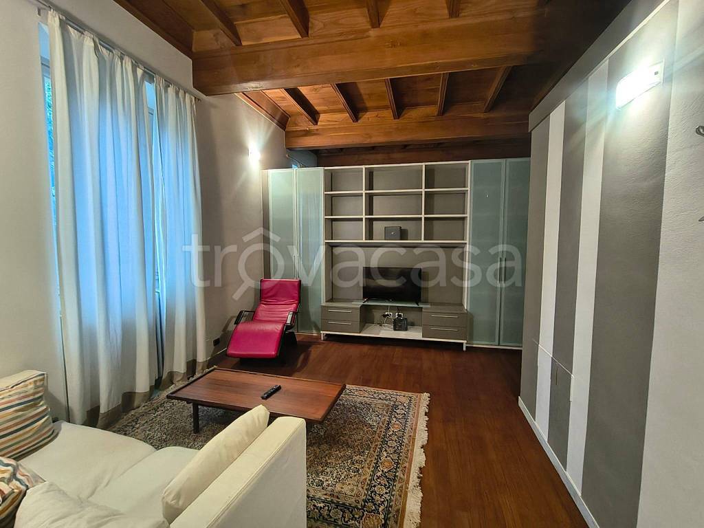 appartamento in affitto ad Alba