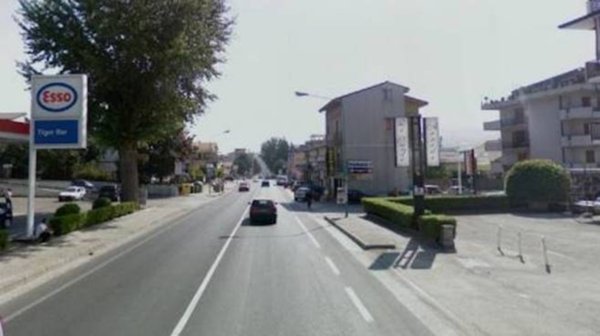 locale commerciale in affitto a Mercogliano in zona Torrette