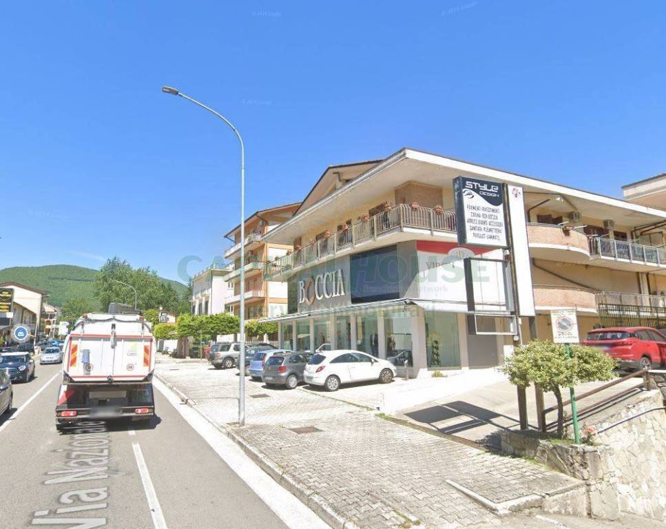 negozio in affitto a Mercogliano in zona Torrette