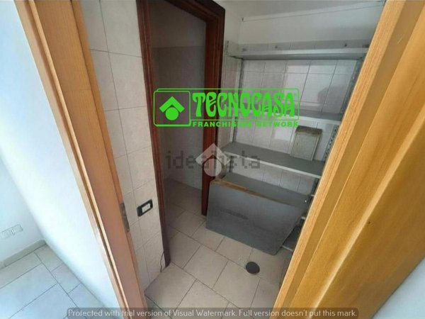 locale commerciale in affitto a Mercogliano