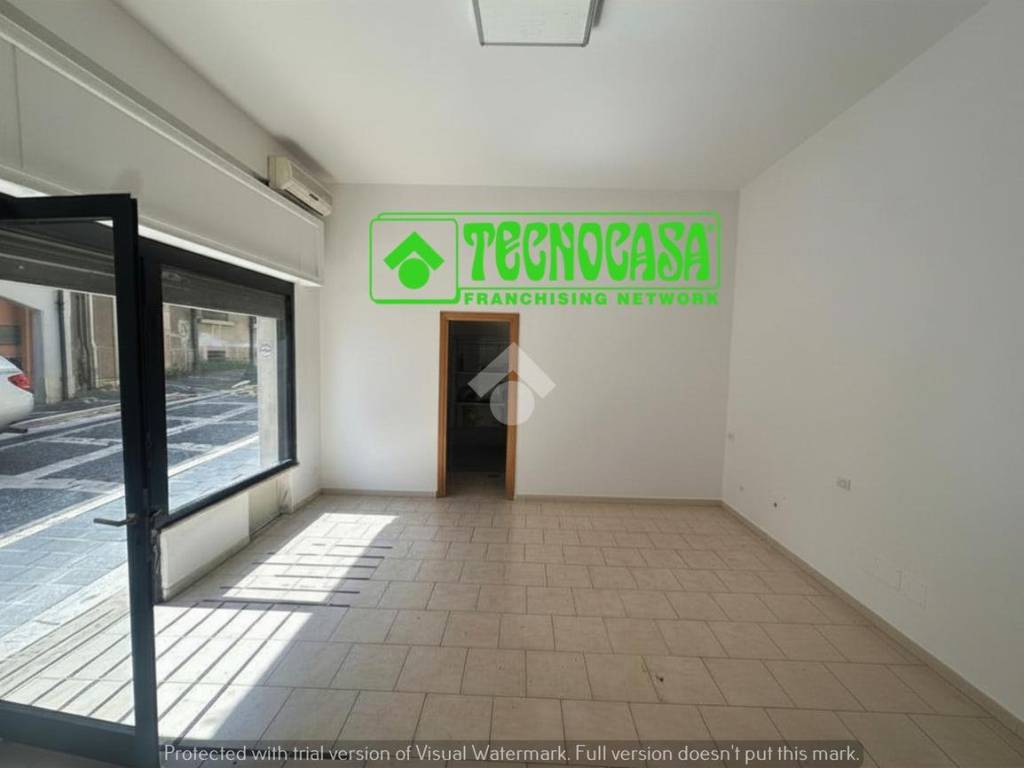 negozio in affitto a Mercogliano