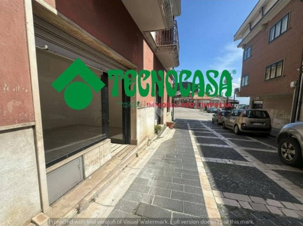 negozio in affitto a Mercogliano