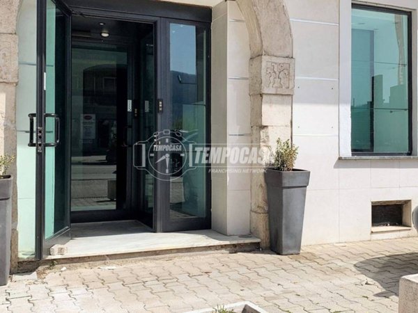 negozio in affitto a Mercogliano in zona Torrette