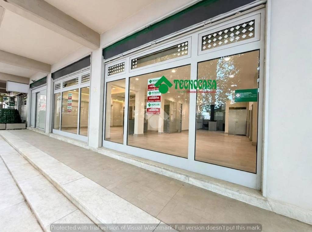locale commerciale in affitto a Mercogliano