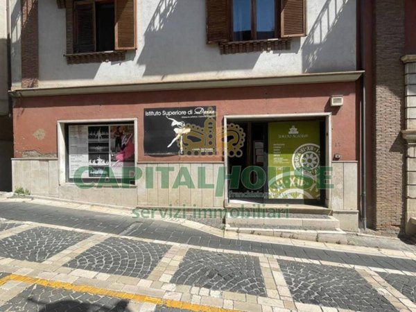 locale commerciale in affitto a Mercogliano in zona Torrette