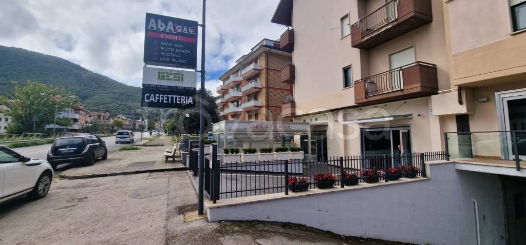 negozio in affitto a Monteforte Irpino
