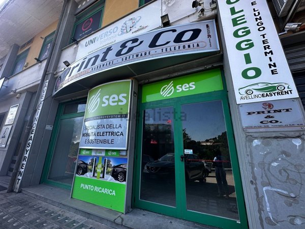 locale commerciale in affitto a Monteforte Irpino in zona Molinelle