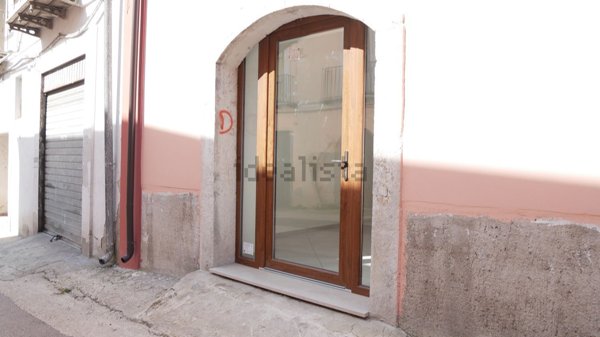 locale commerciale in affitto a Monteforte Irpino