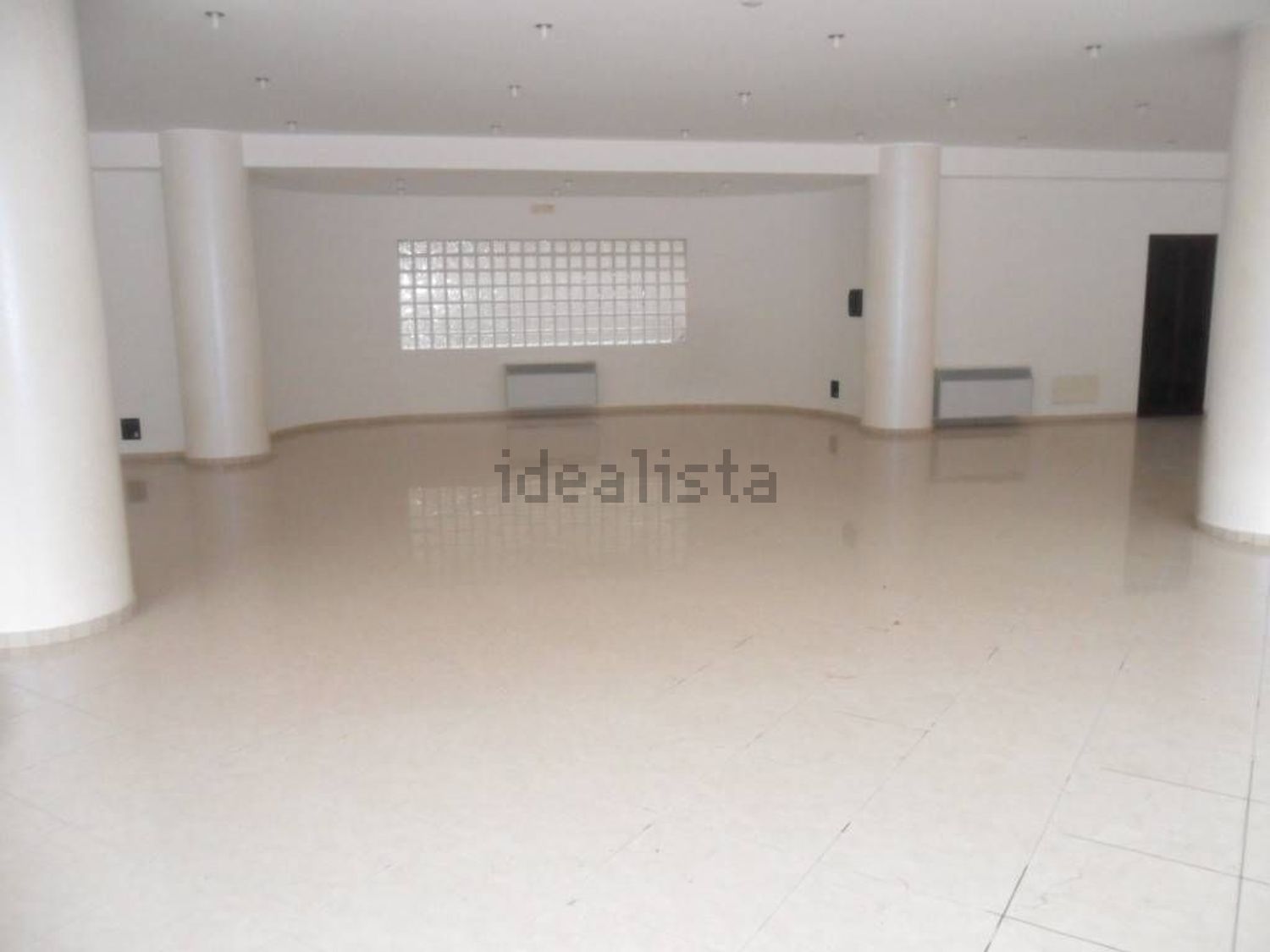 locale commerciale in affitto a Monteforte Irpino