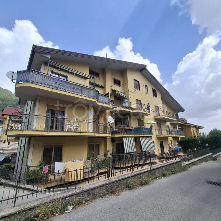 appartamento in affitto a Monteforte Irpino