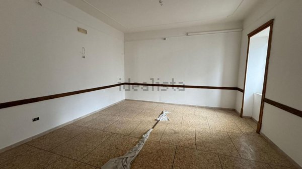 locale commerciale in affitto a Mugnano del Cardinale