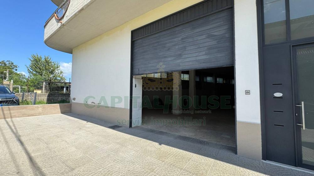 locale commerciale in affitto a Mugnano del Cardinale