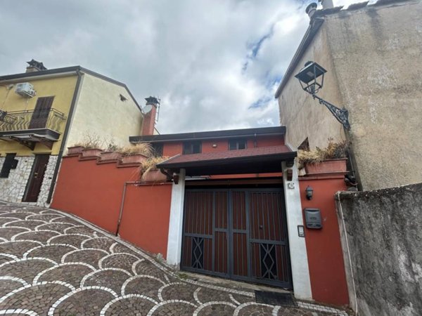 casa indipendente in affitto ad Ospedaletto d'Alpinolo