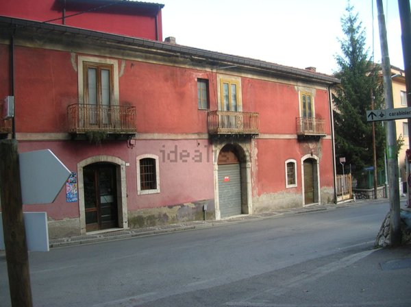 casa indipendente in affitto ad Ospedaletto d'Alpinolo