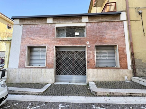 negozio in affitto a Salza Irpina
