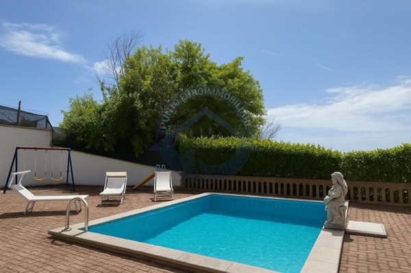 casa indipendente in affitto a Sant'Angelo dei Lombardi