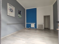 locale commerciale in affitto a Solofra