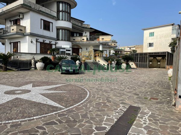 locale commerciale in affitto a Sperone