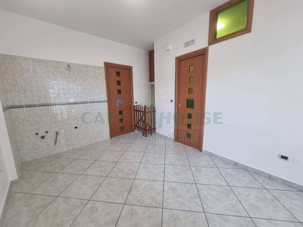 casa indipendente in affitto a Montoro in zona Piano