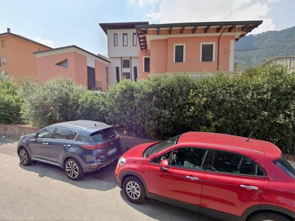 appartamento in affitto a Montoro in zona Piano