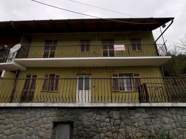 casa indipendente in affitto a Bagnolo Piemonte