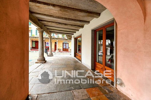 negozio in affitto a Barge