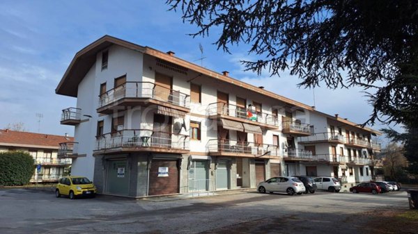 negozio in affitto a Borgo San Dalmazzo