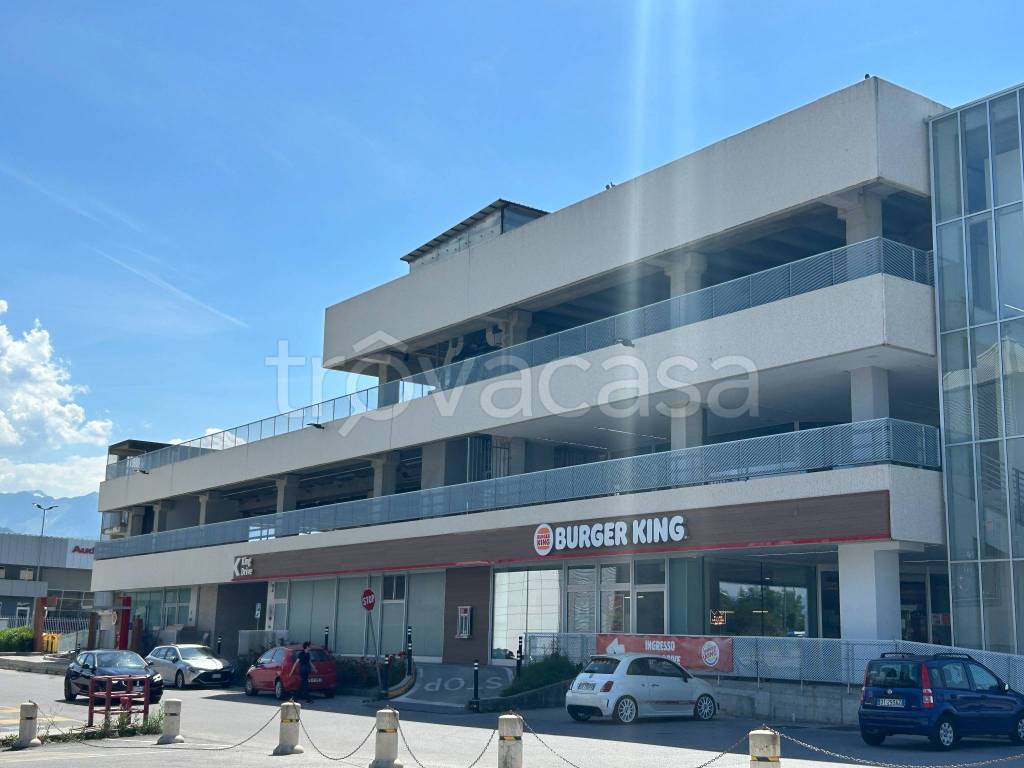 negozio in affitto a Borgo San Dalmazzo