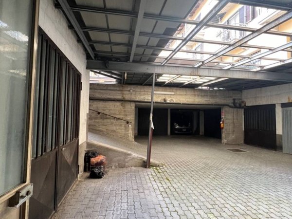 locale di sgombero in affitto a Boves