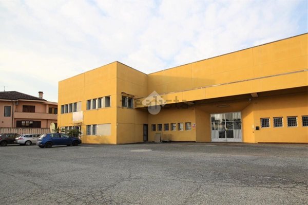 locale di sgombero in affitto a Bra
