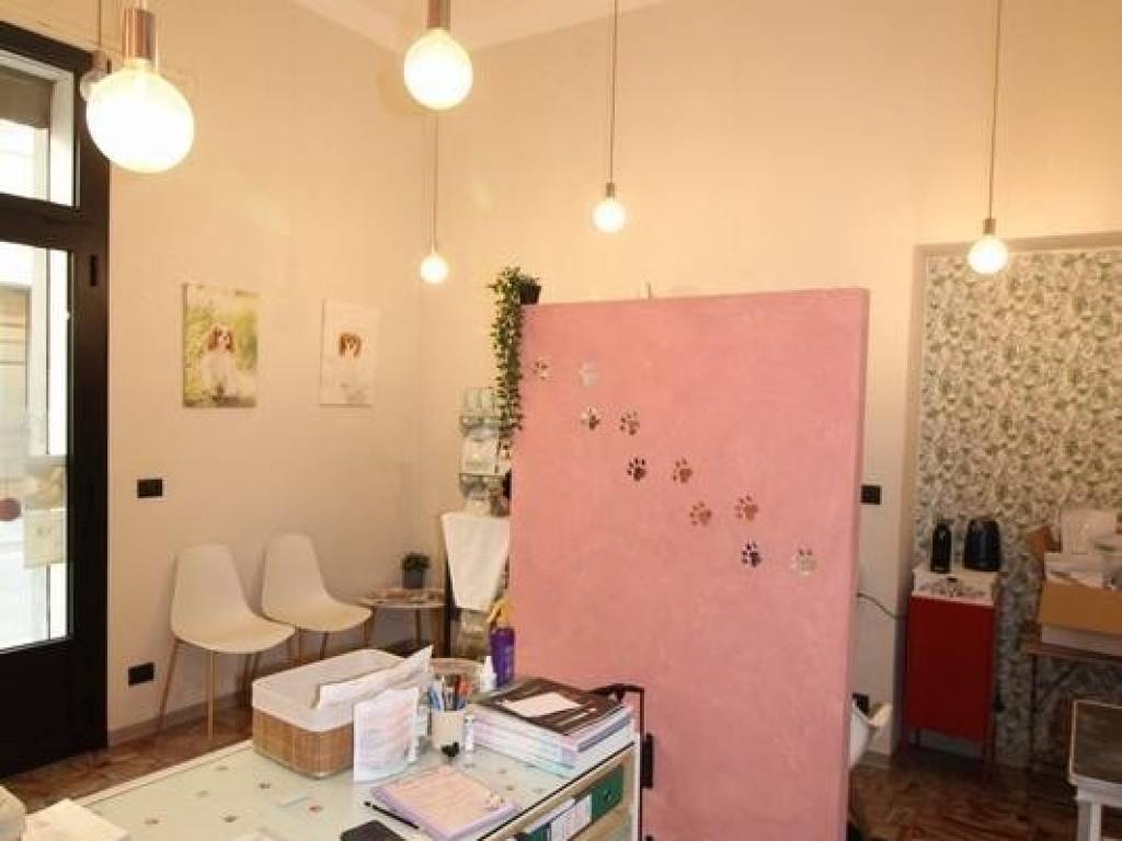 negozio in affitto a Bra